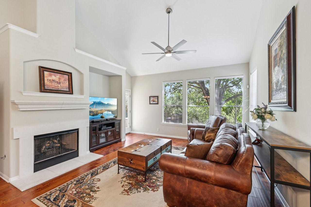 Elegant Condo in Gated community -Great location 