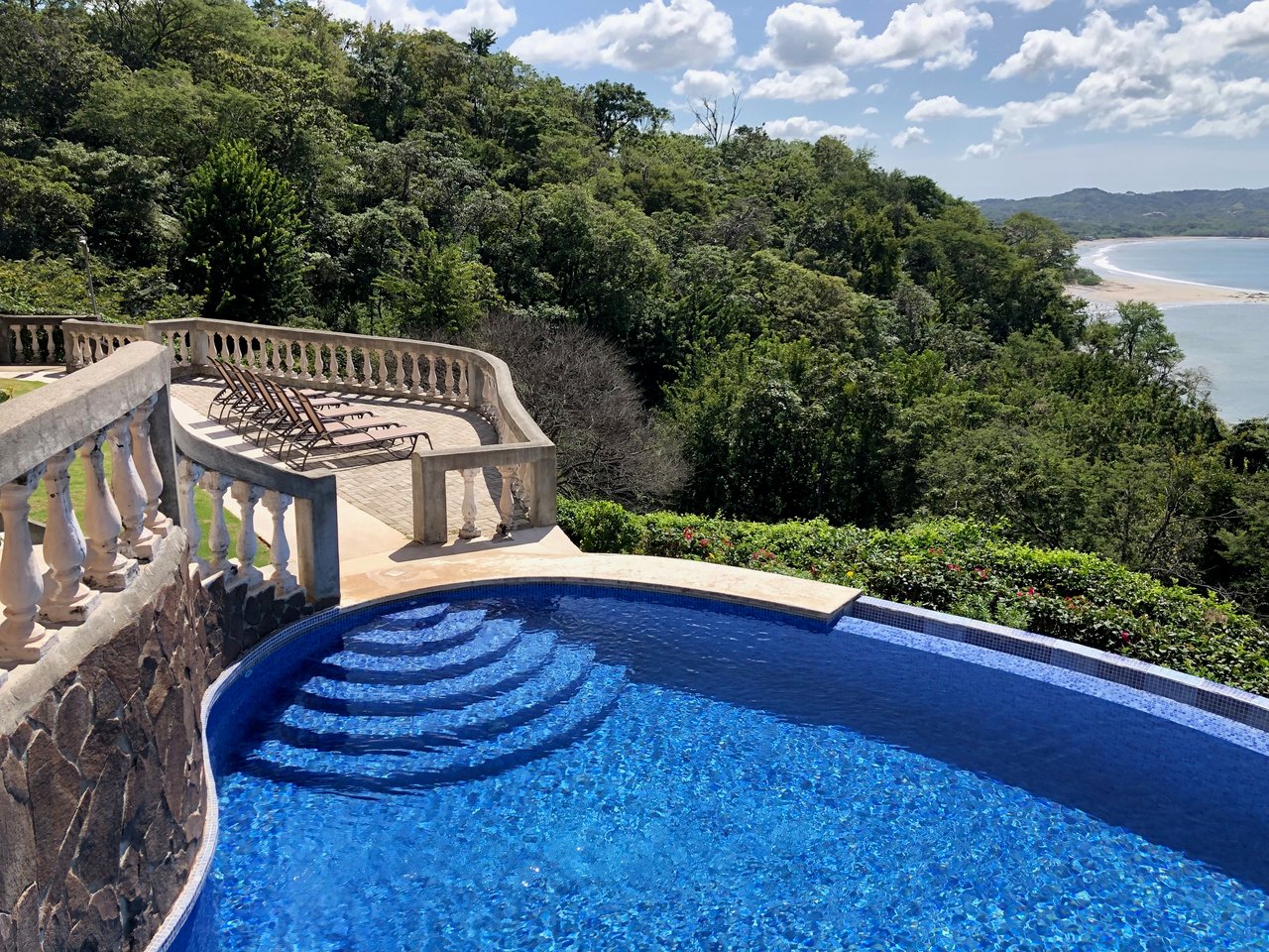 Flamingo Towers 30 | These views will absolutely take your breath away!