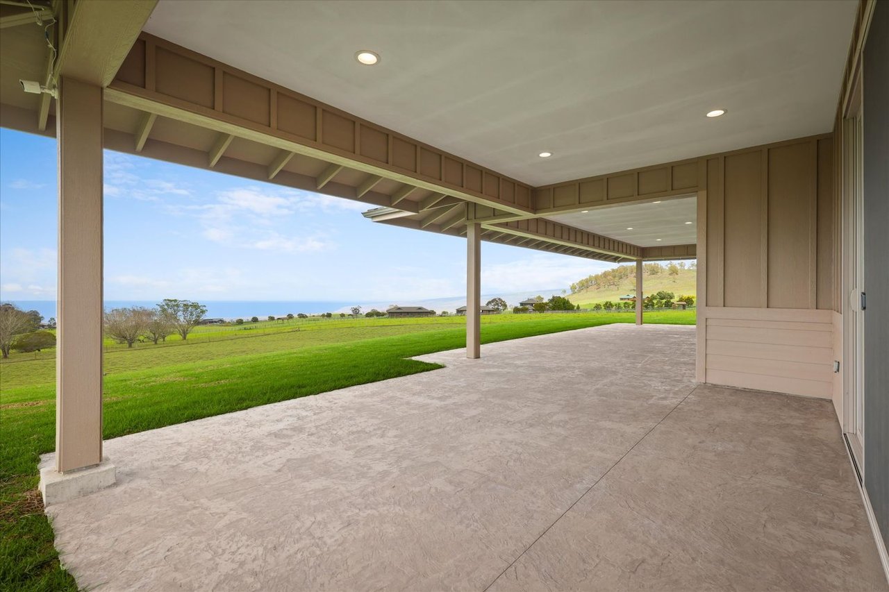 67-1027 Wainoenoe Rd