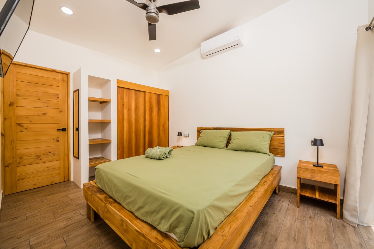 V-Caro Ju | Furnished Villa with Pool, Guest Cottage, and 4,603 m² Expansion Lot Just 15 Minutes from Tamarindo