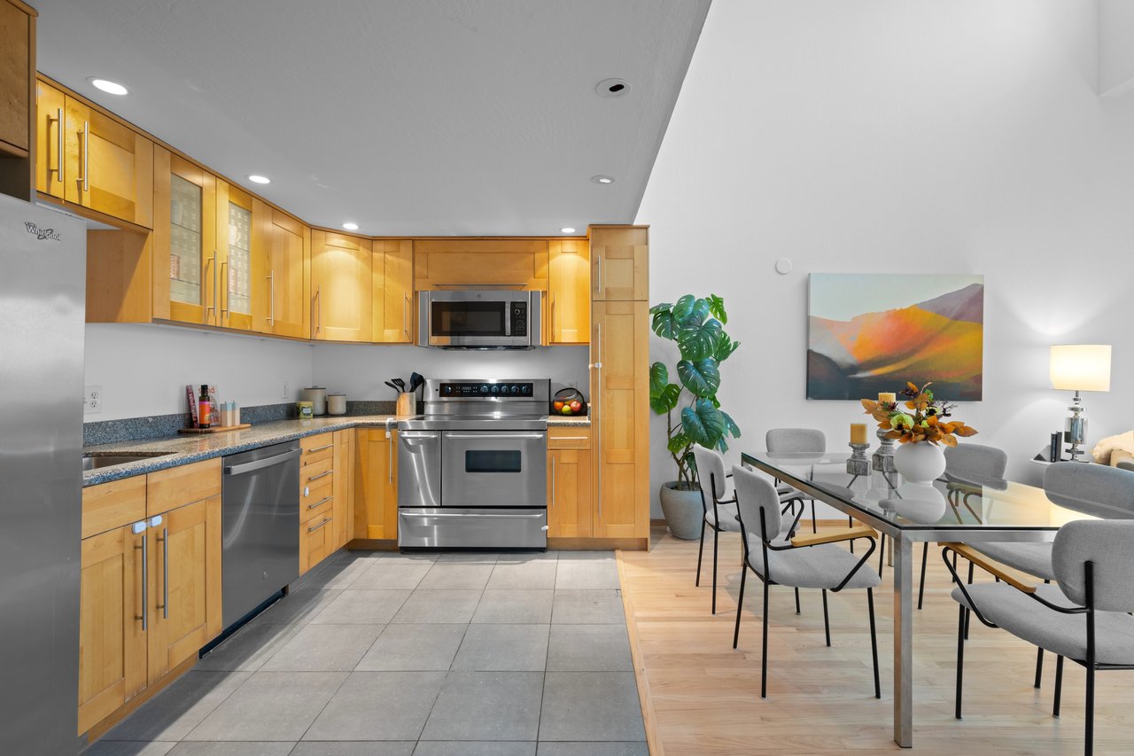 Stainless steel appliances in the kitchen at 1700 Gough Street in San Francisco