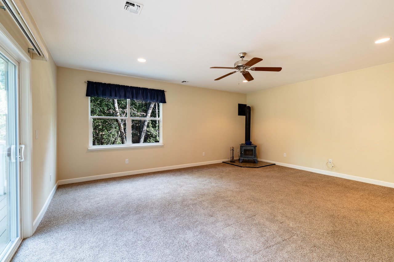 Pine Grove Beauty-Peace and Tranquility 