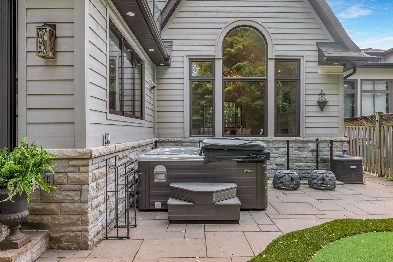 17 Wenonah Dr