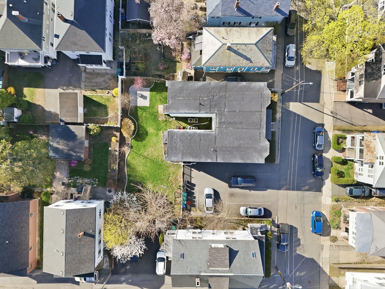 18 Phelps St #1 Salem, MA 