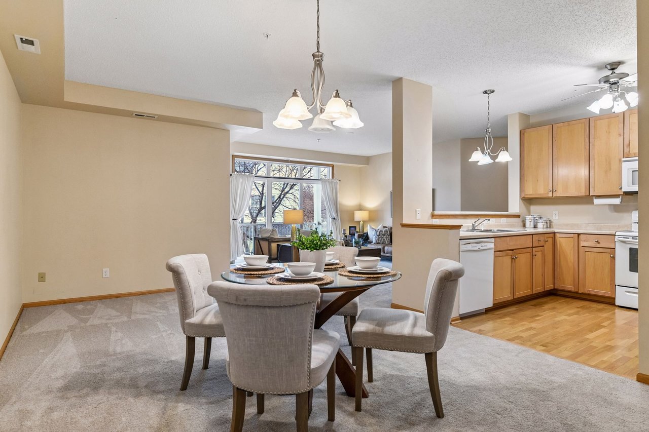 2150 Old School Rd #252, Mound