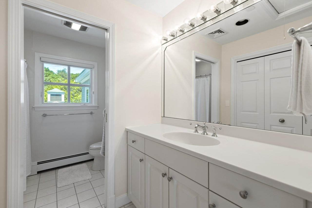 16 Atlantic Drive, Unit #: 16