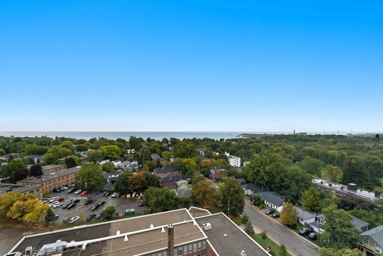 3845 Lake Shore Blvd W 1508