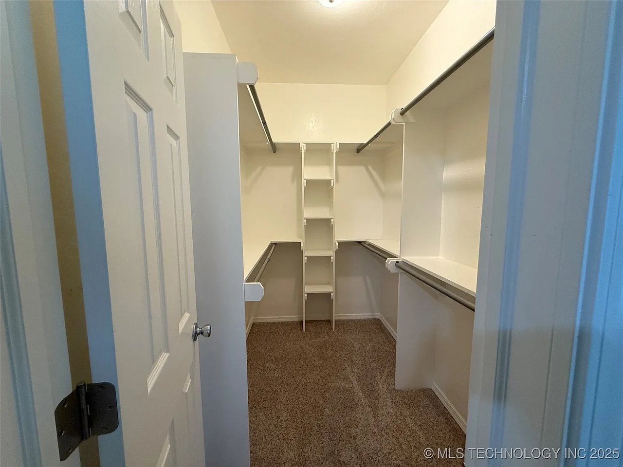 116 SW 5th St