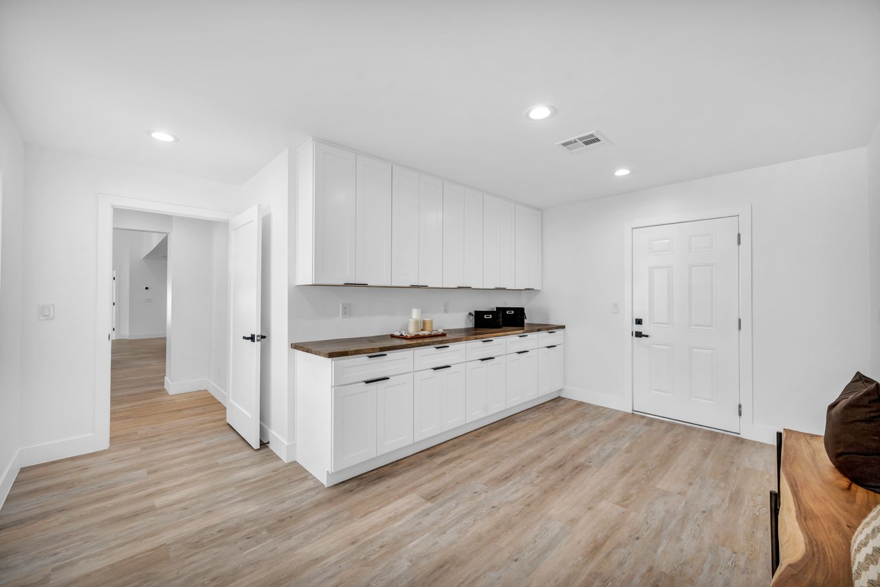 3630 Tobias Lane