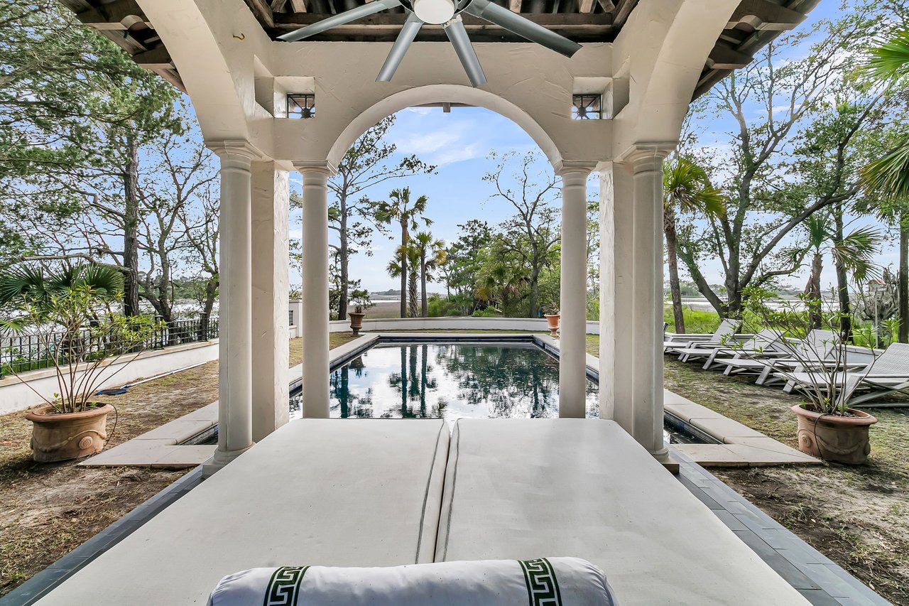 24 Seagrass Ln 