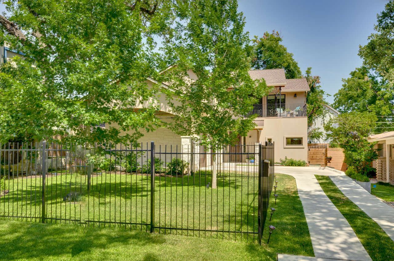 3907 Bailey Ln