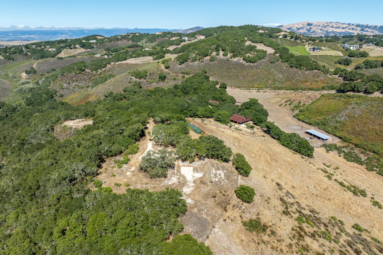 Secluded Quintana Ranch Retreat