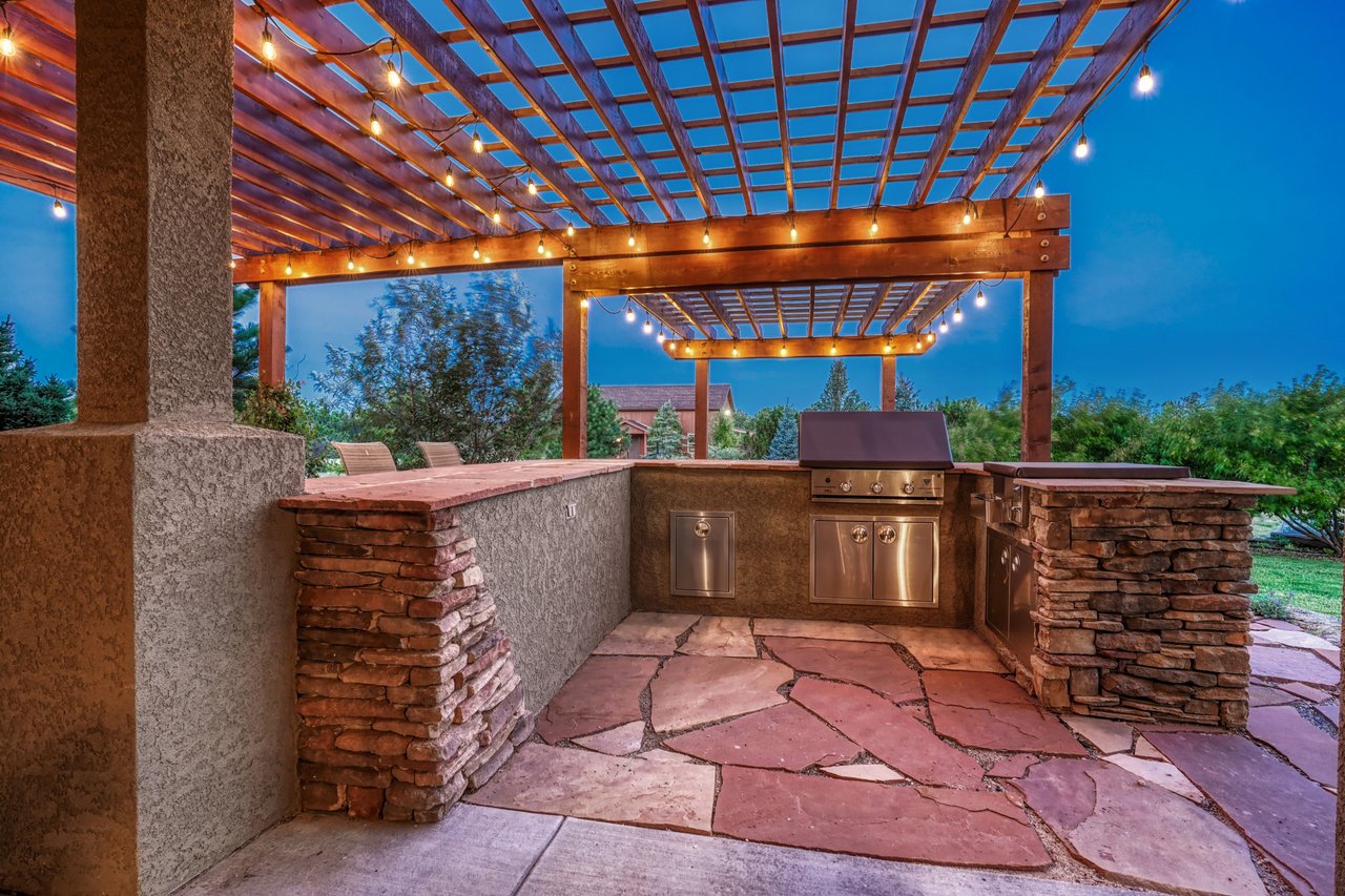 10345 Little Moon Trail