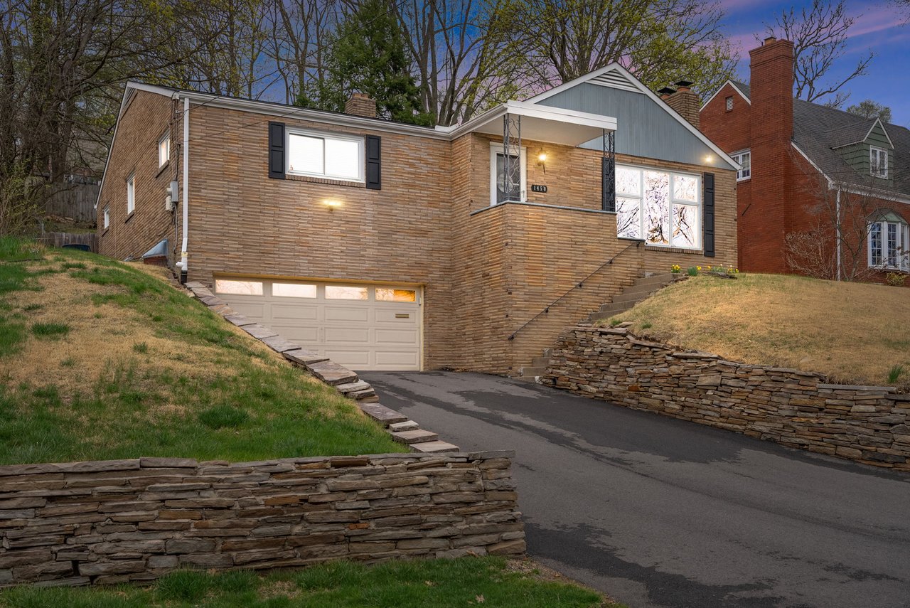 1450 Mohican Dr