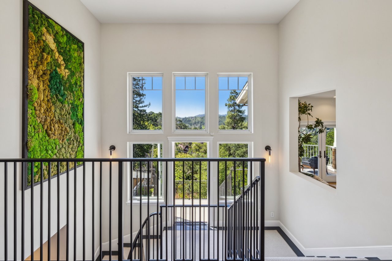 6 Live Oak Way