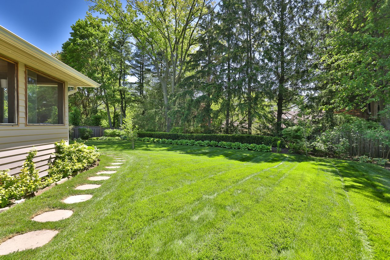 1268 Hillhurst Road, Oakville