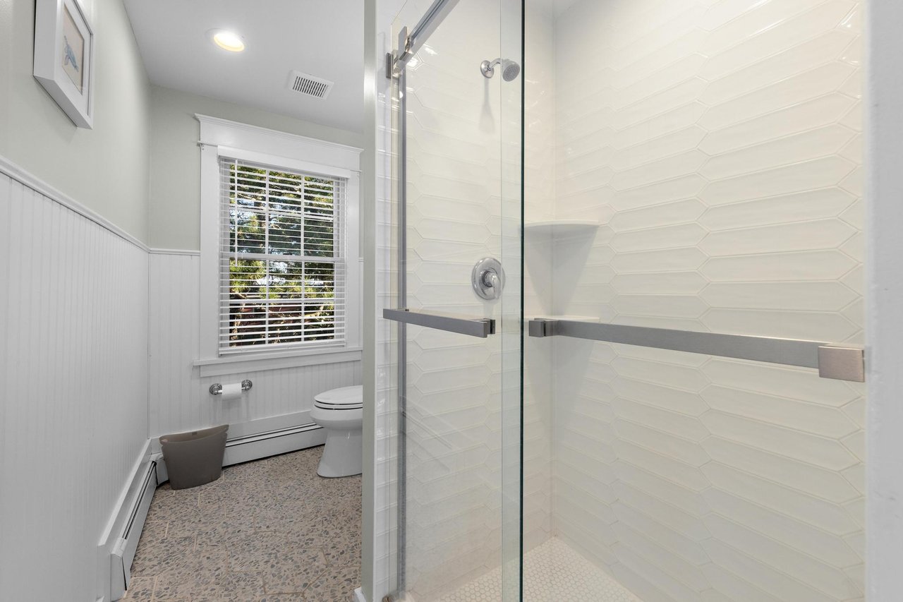 112 8th Street, Beach Haven