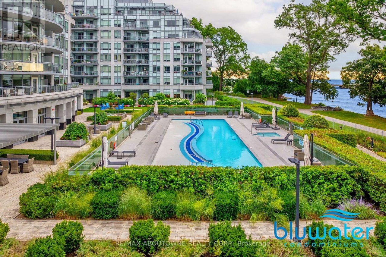 3500 Lakeshore Road W 205