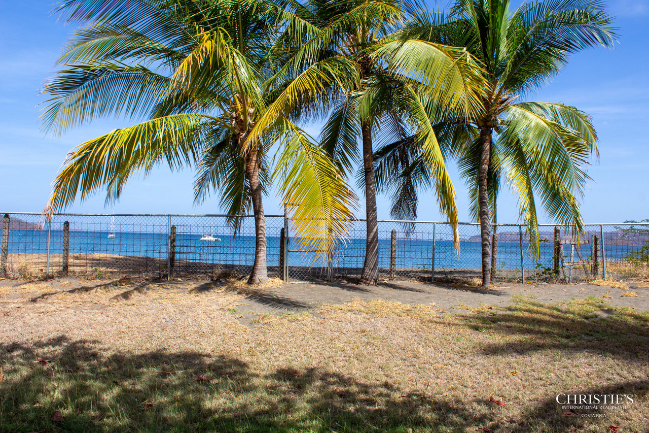 Vista Marina Flamingo Beach House 