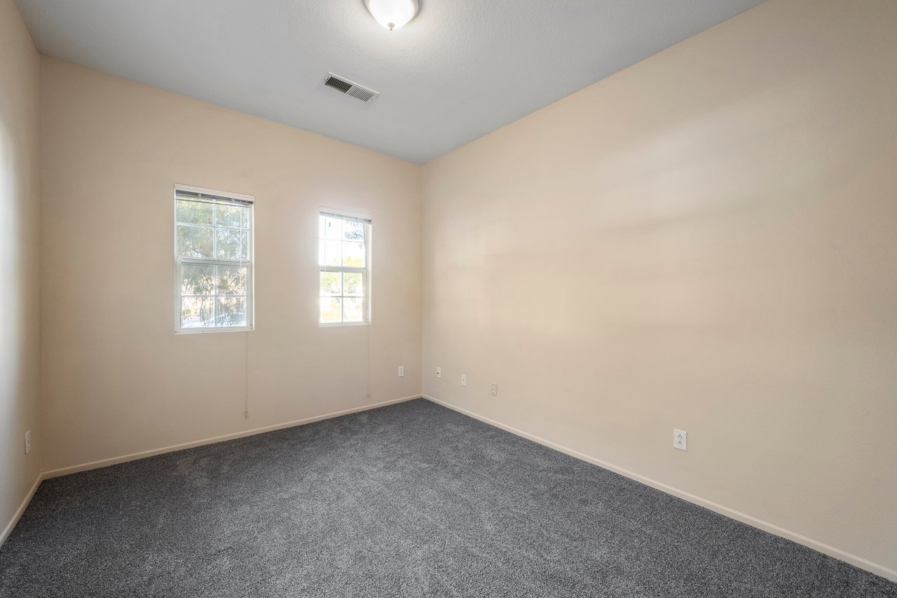 23861 Scarlet Oak Drive