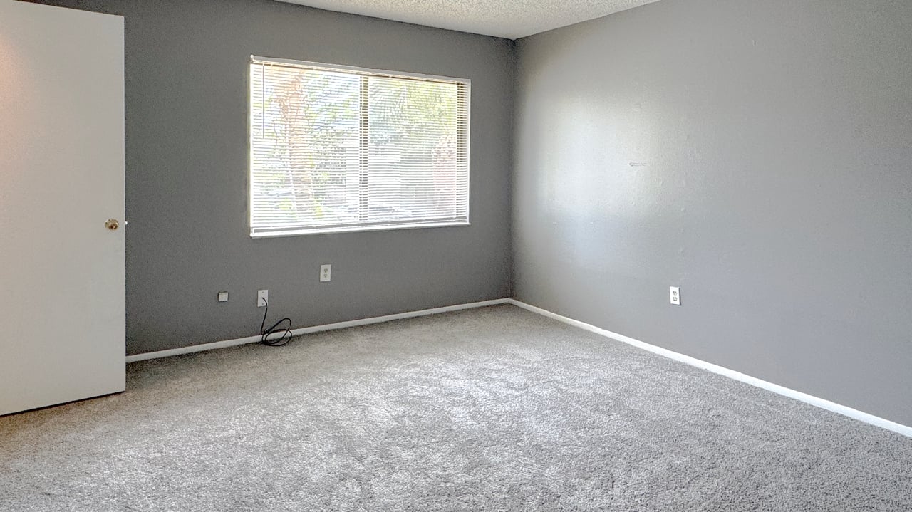 Lake Baldwin Area Townhouse with Private Garden Patio