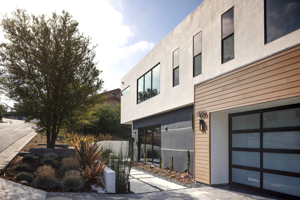 606 E Avenida San Juan