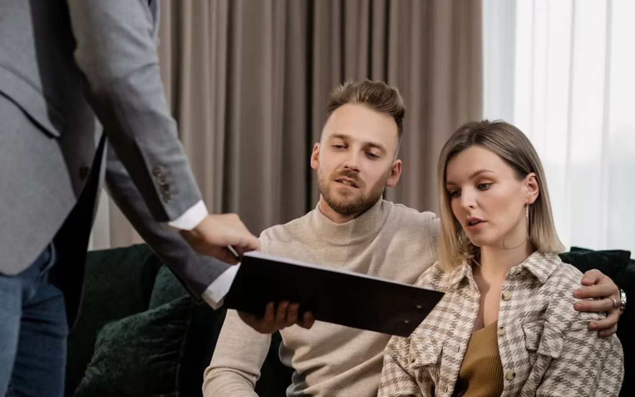 Navigating Success in Real Estate: The Vital Role of Lenders and Relationships