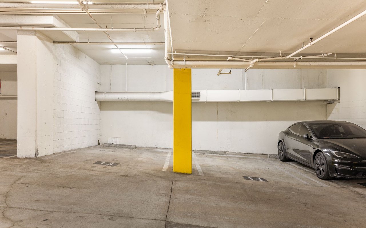8788 Shoreham Dr Unit: PH43