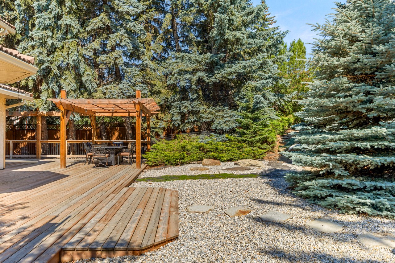 138 Scimitar Bay NW