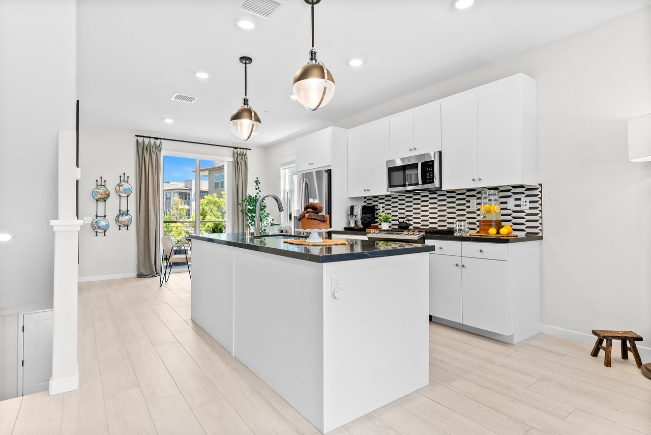 612 Prickley Pear Way