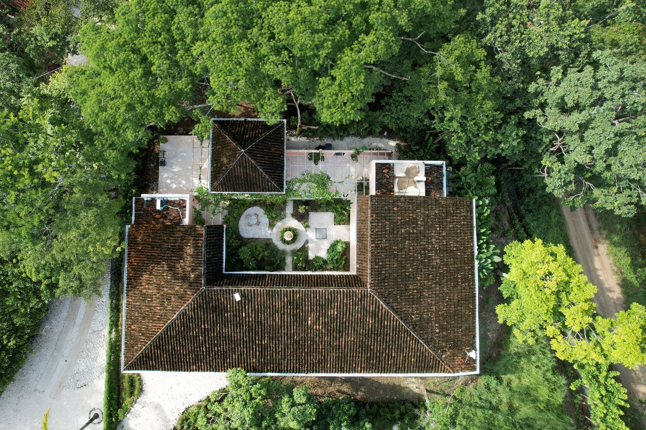 Chakra Bohemian Retreat / Las Delicias, Montezuma , Cóbano