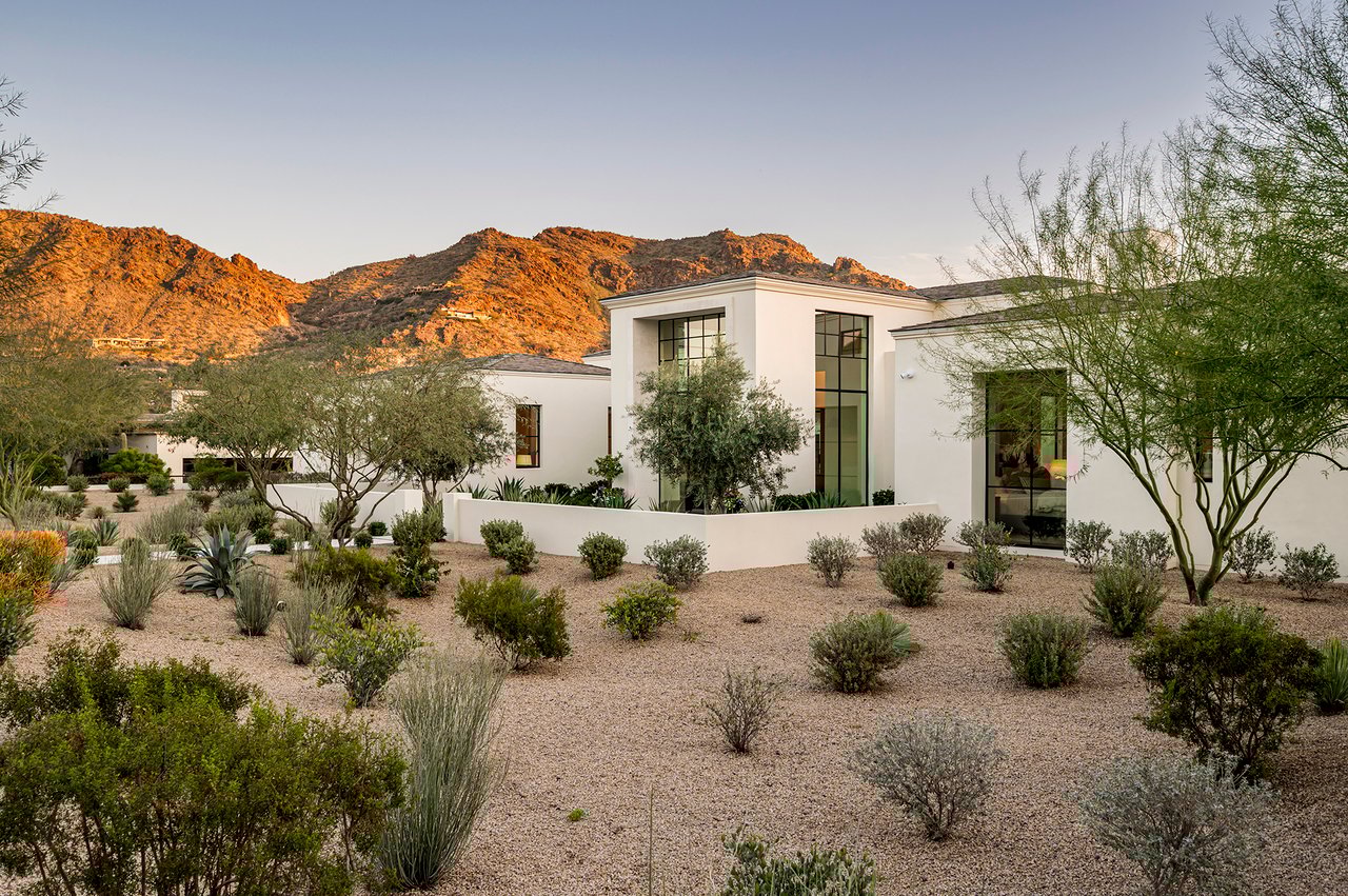 5029 E DESERT PARK Lane