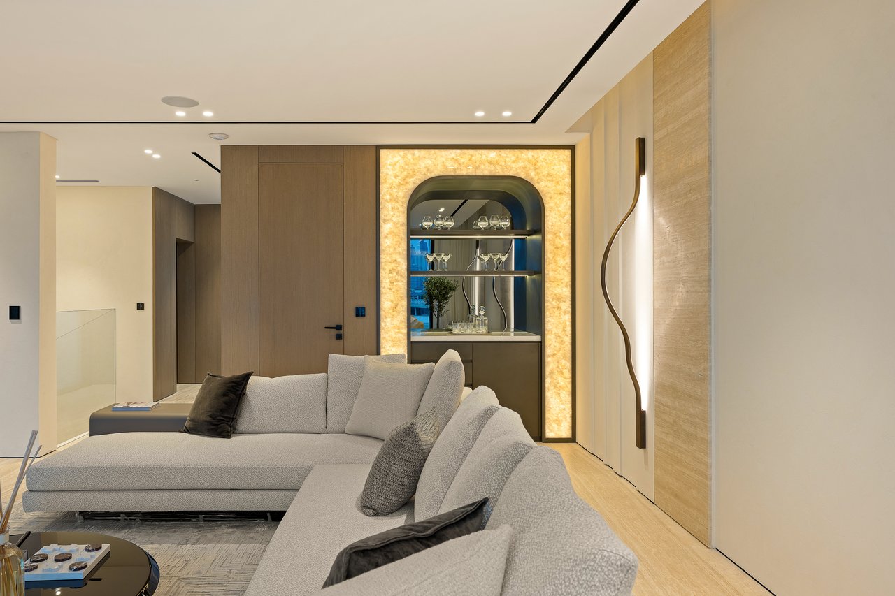 Renovated Garden Home