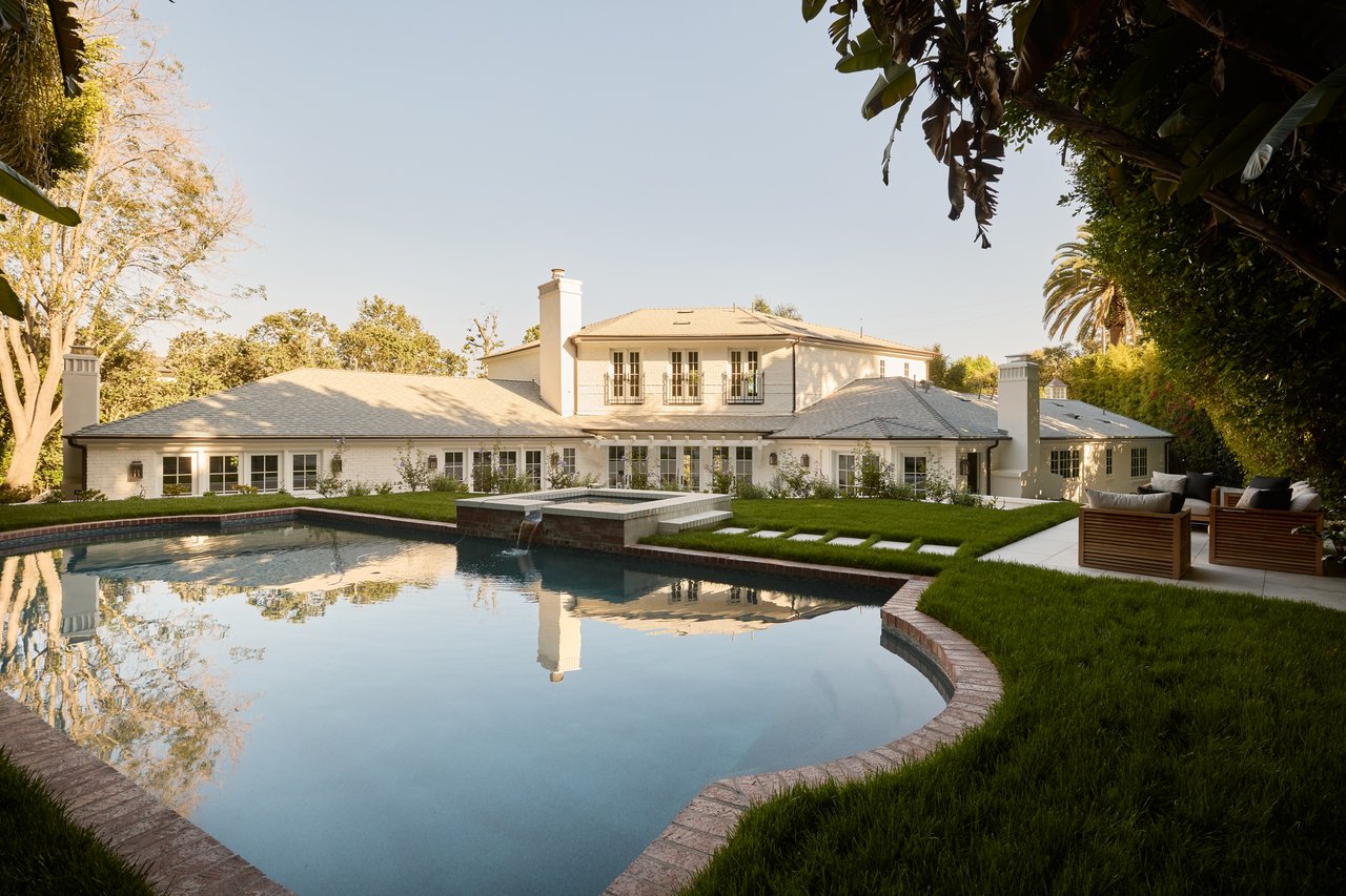 31 Oakmont Dr, Brentwood