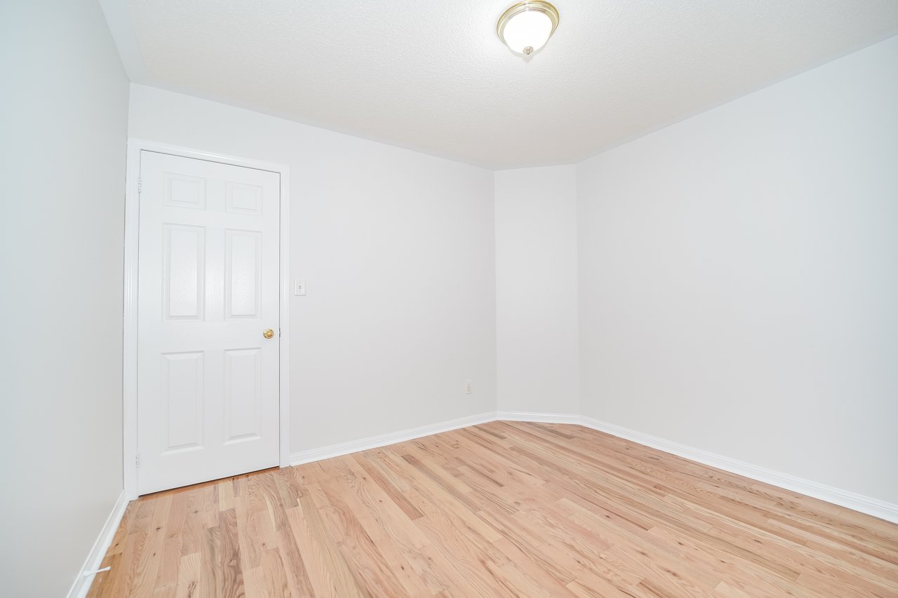 54 Horizon St