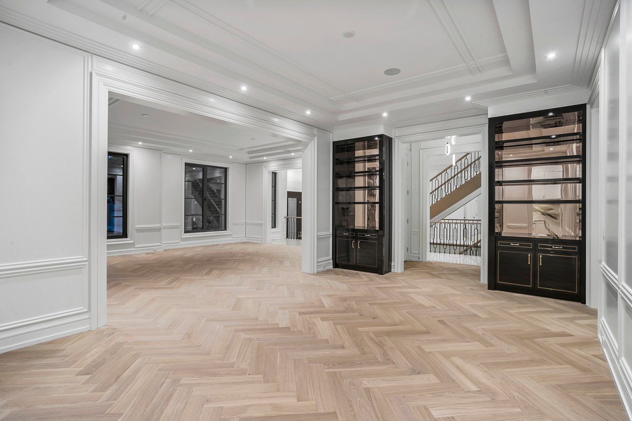 Architecturally Iconic Estate