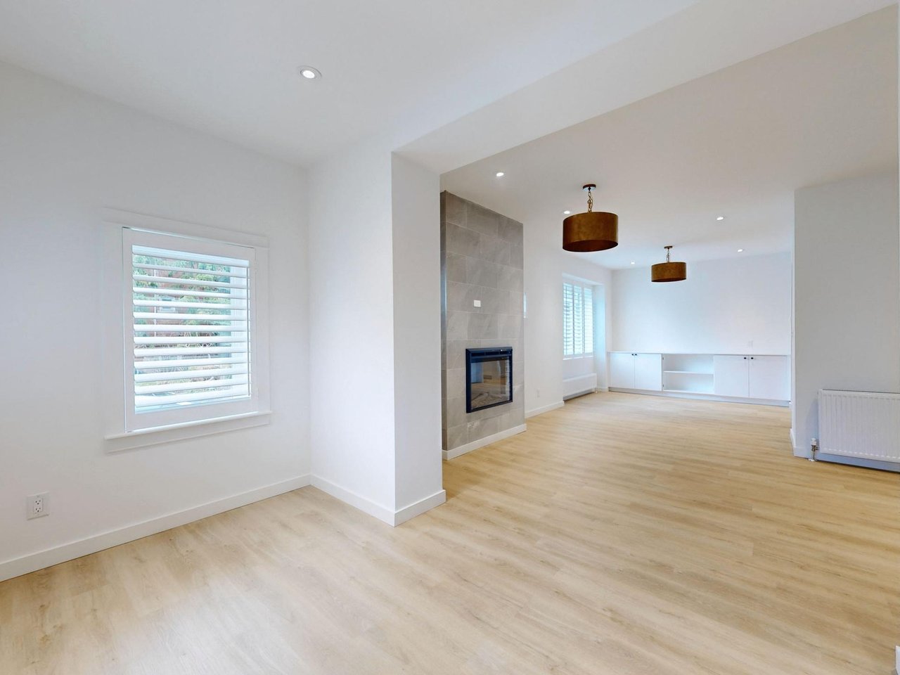17 Humewood Dr Suite 2