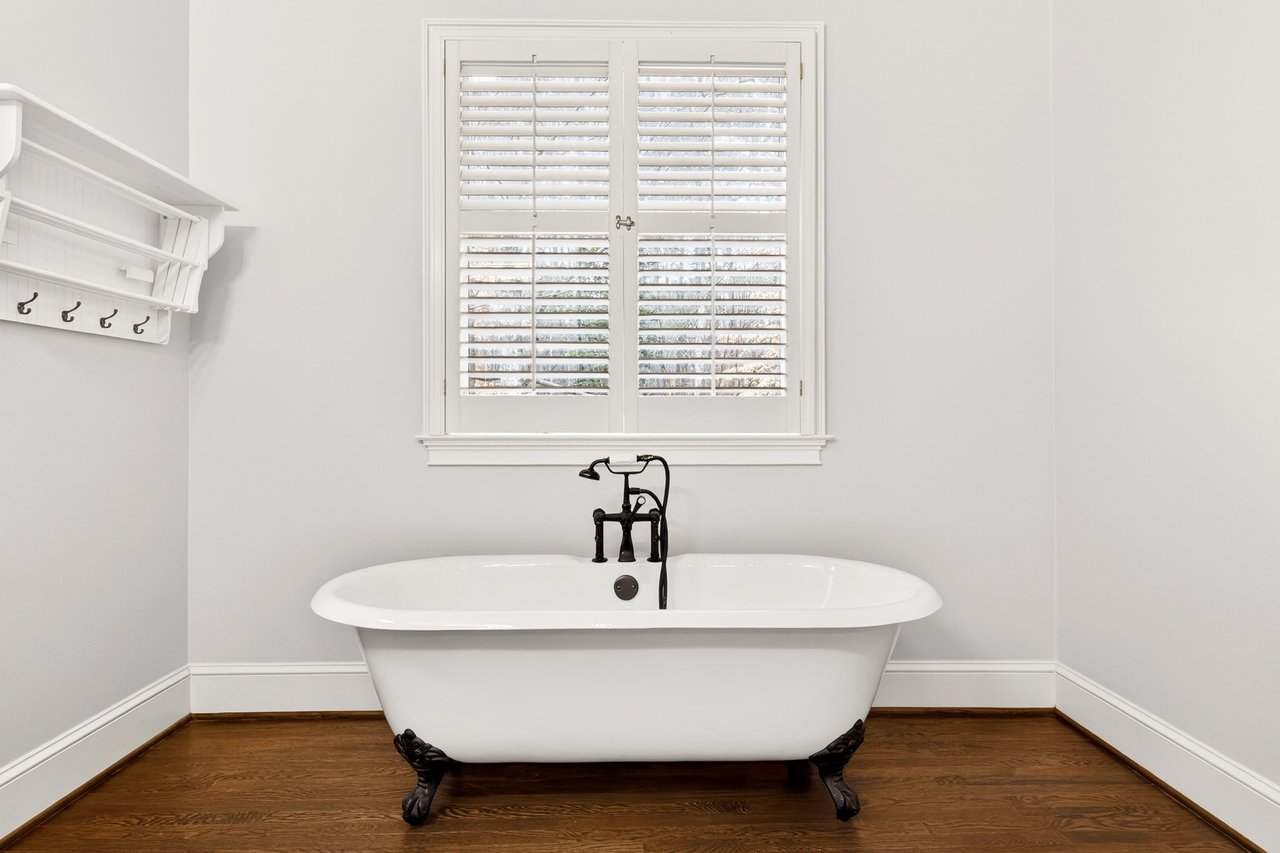 11305 Bowen Road, Roswell GA 30075