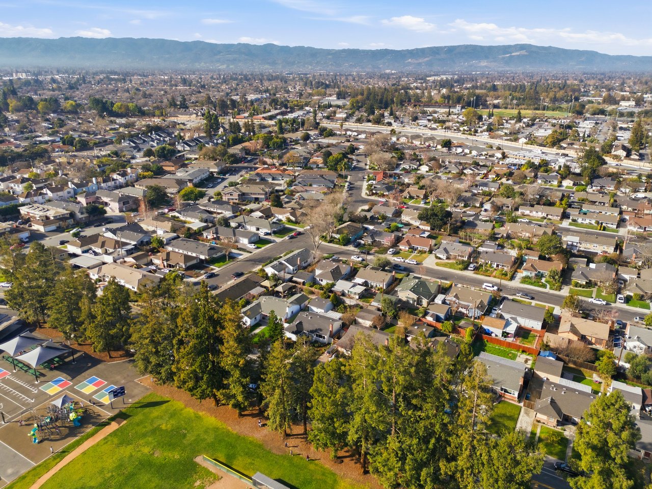 946 Los Padres Boulevard