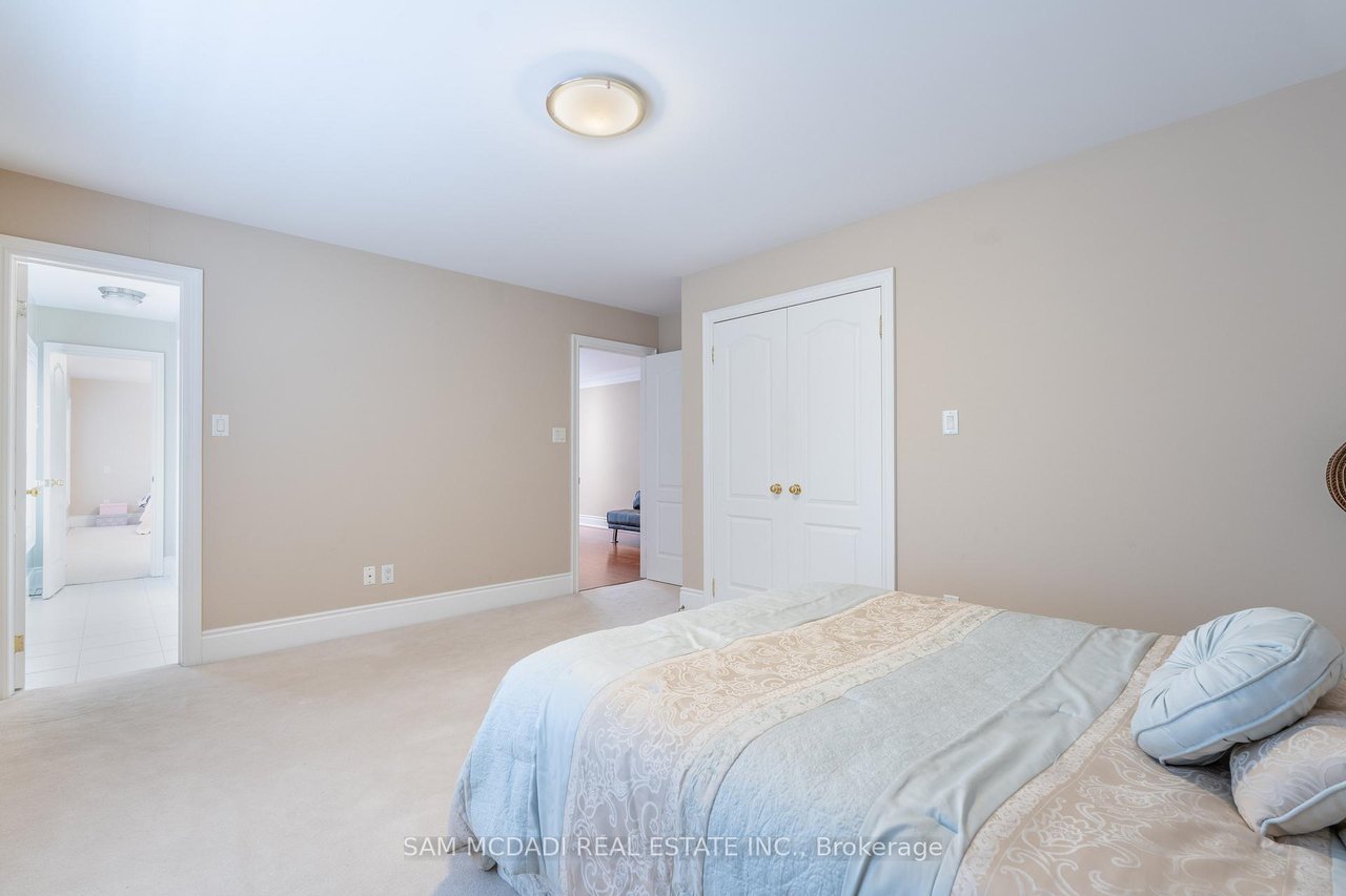 3248 Barchester Court