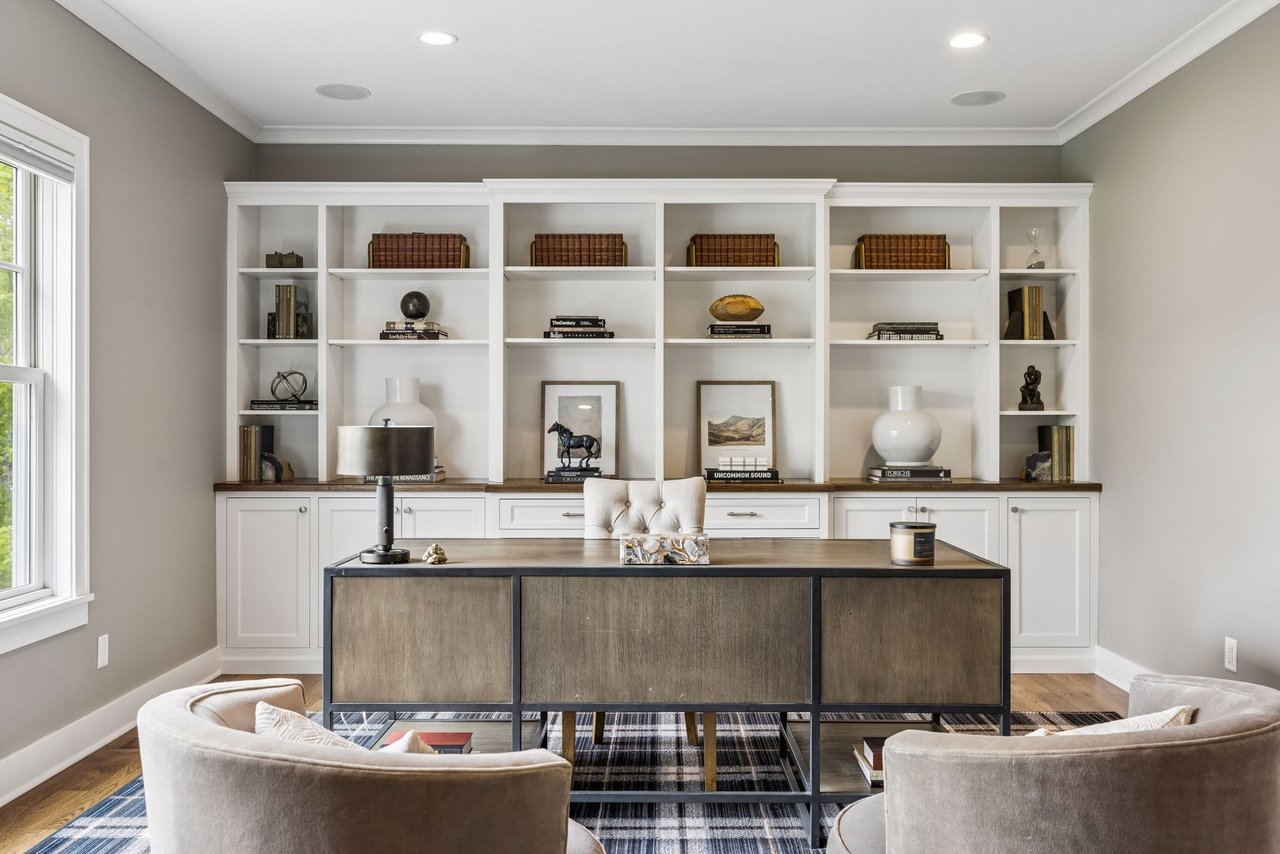 5116 Skyline Drive, Edina