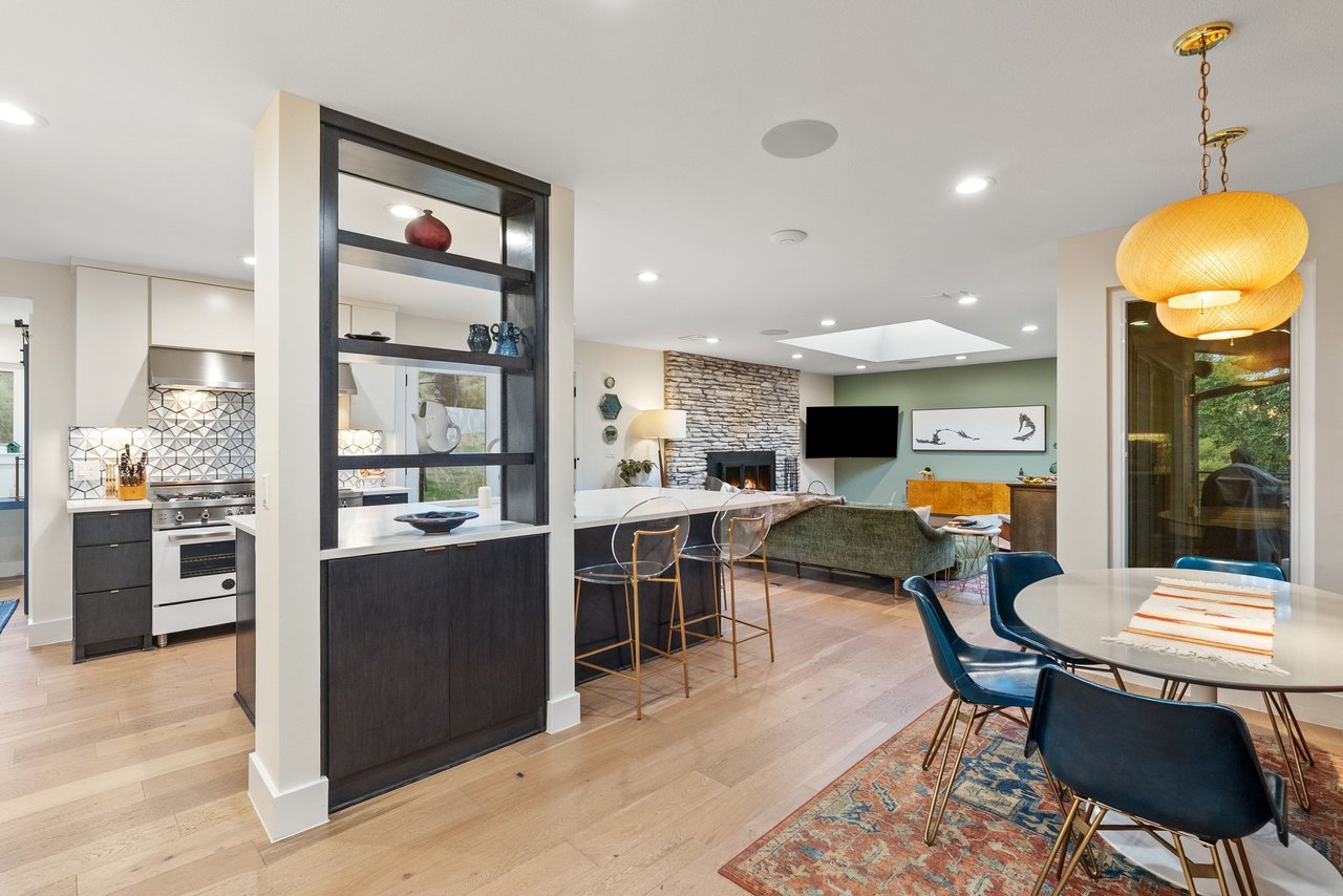 Balcones Mid-Century Modern Retreat