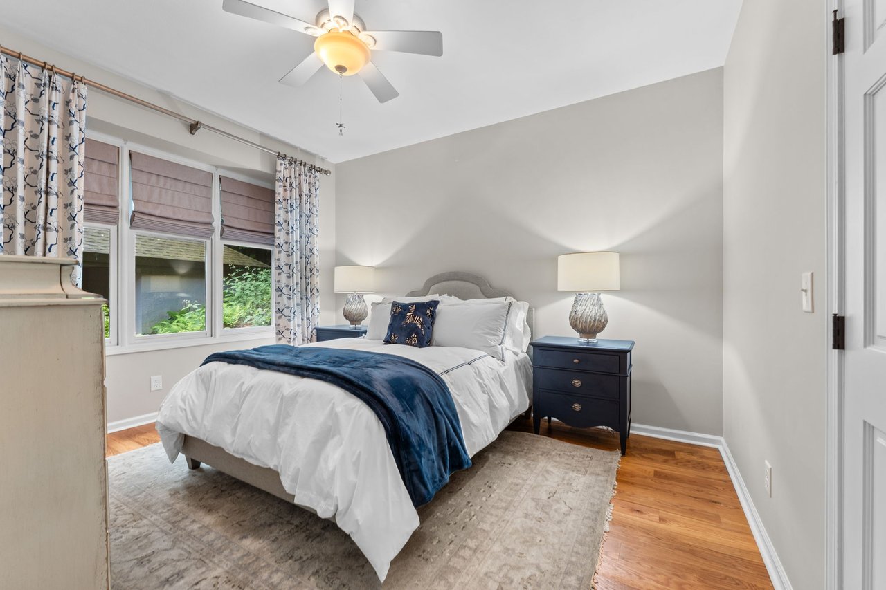 16 Hemlock Way