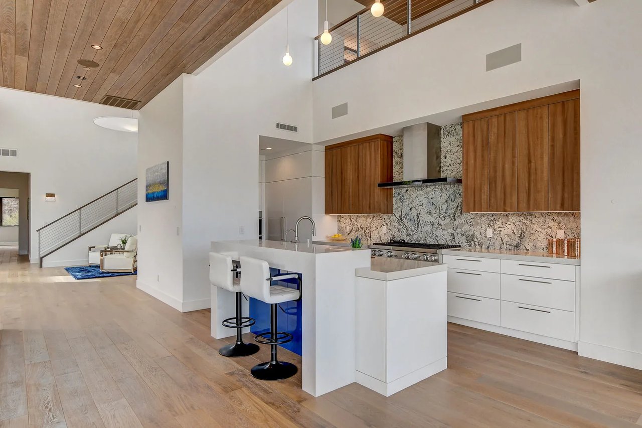 Modern Model Home for Sale in MacDonald Highlands