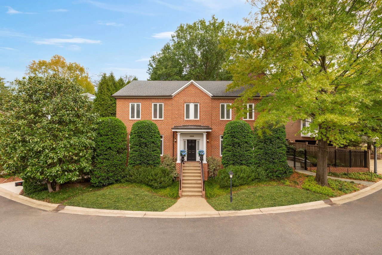 4809 Foxhall Crescent NW | Washington, DC