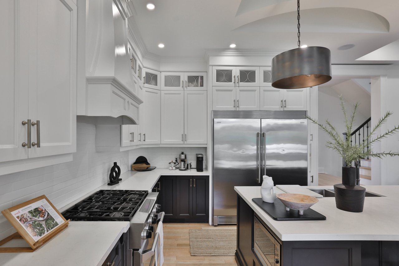 43 Mississauga Road S