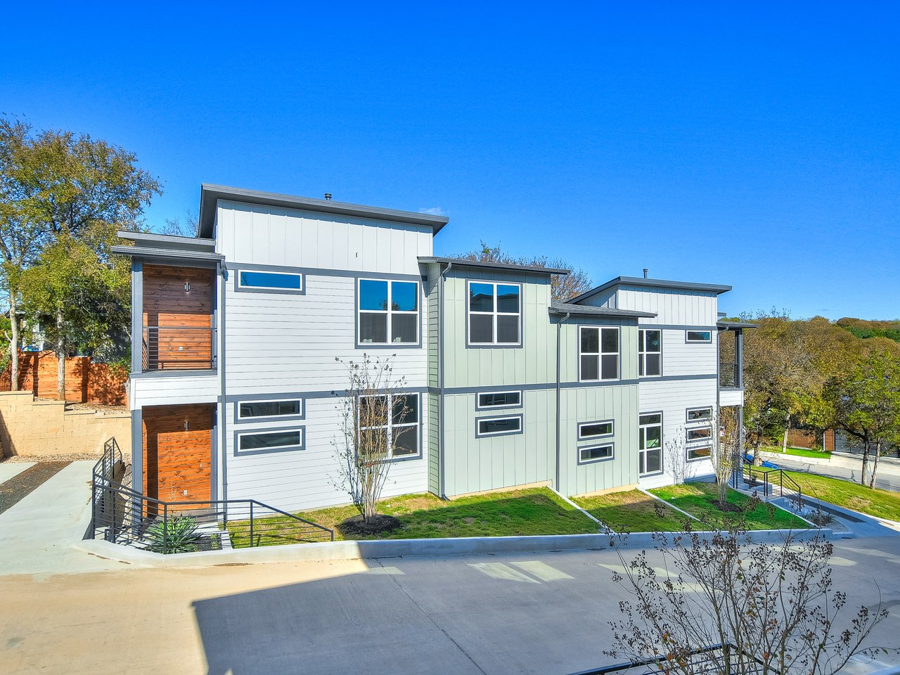 Lott Ave Condos