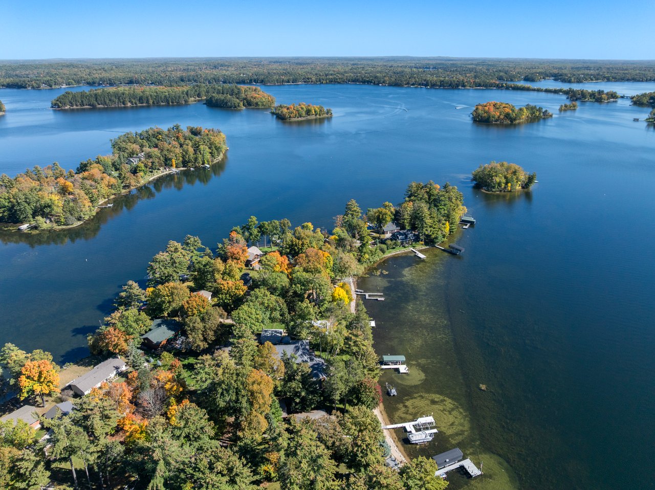 Charming, Southfacing Cabin with Sandy Beach on the Whitefish Chain