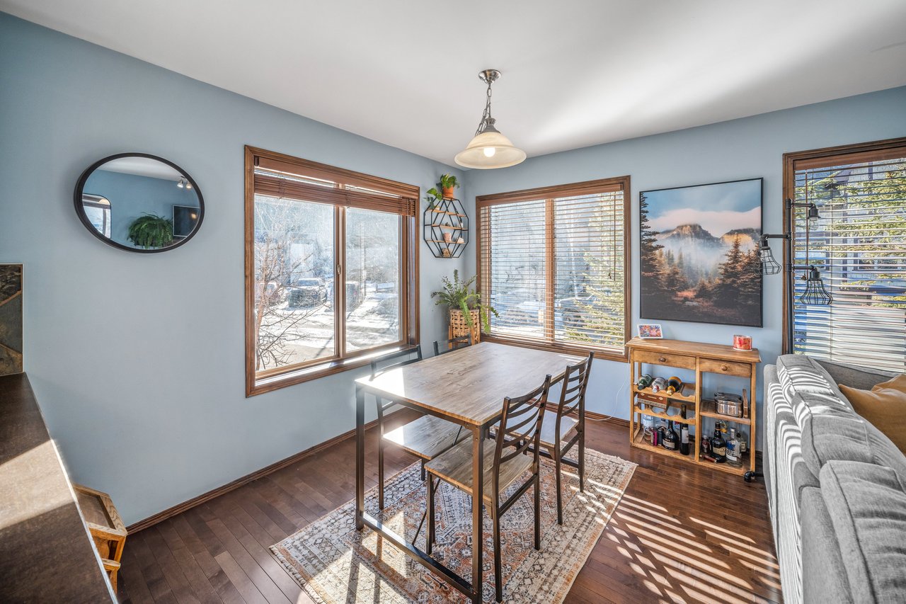 503 - 108 Armstrong Place