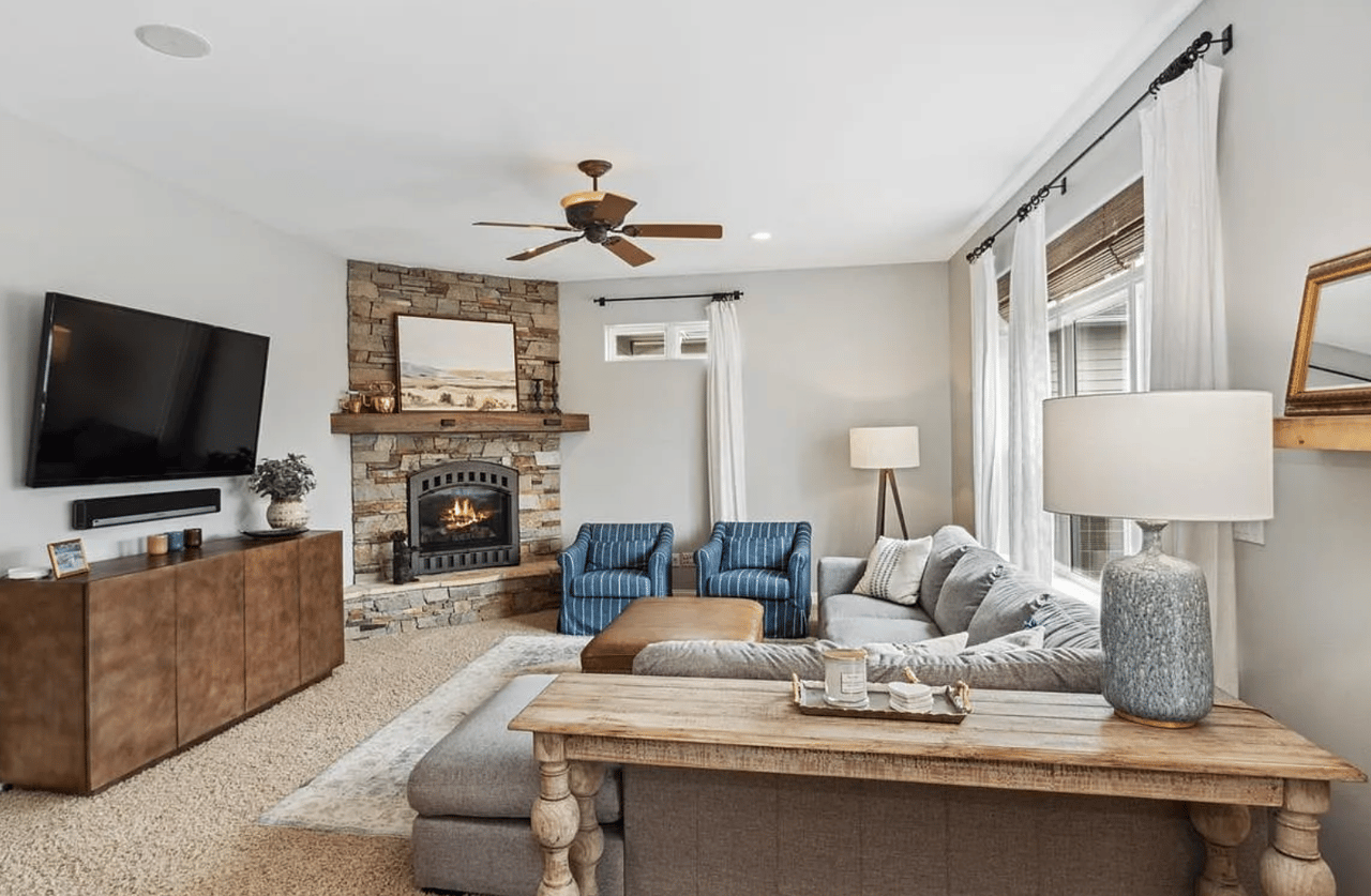 2002 Diamond Mil Cir